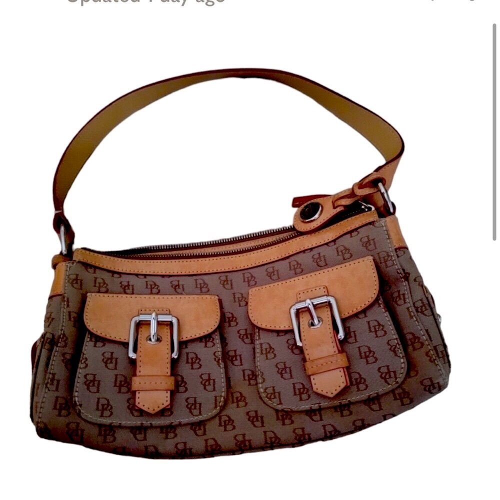 NWOT Dooney Bourke double pockets purse